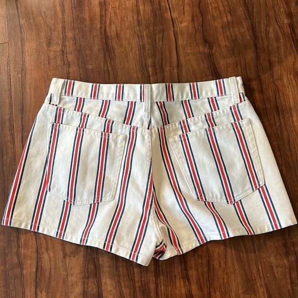 Reformation Striped Shorts - Picture 4 of 5